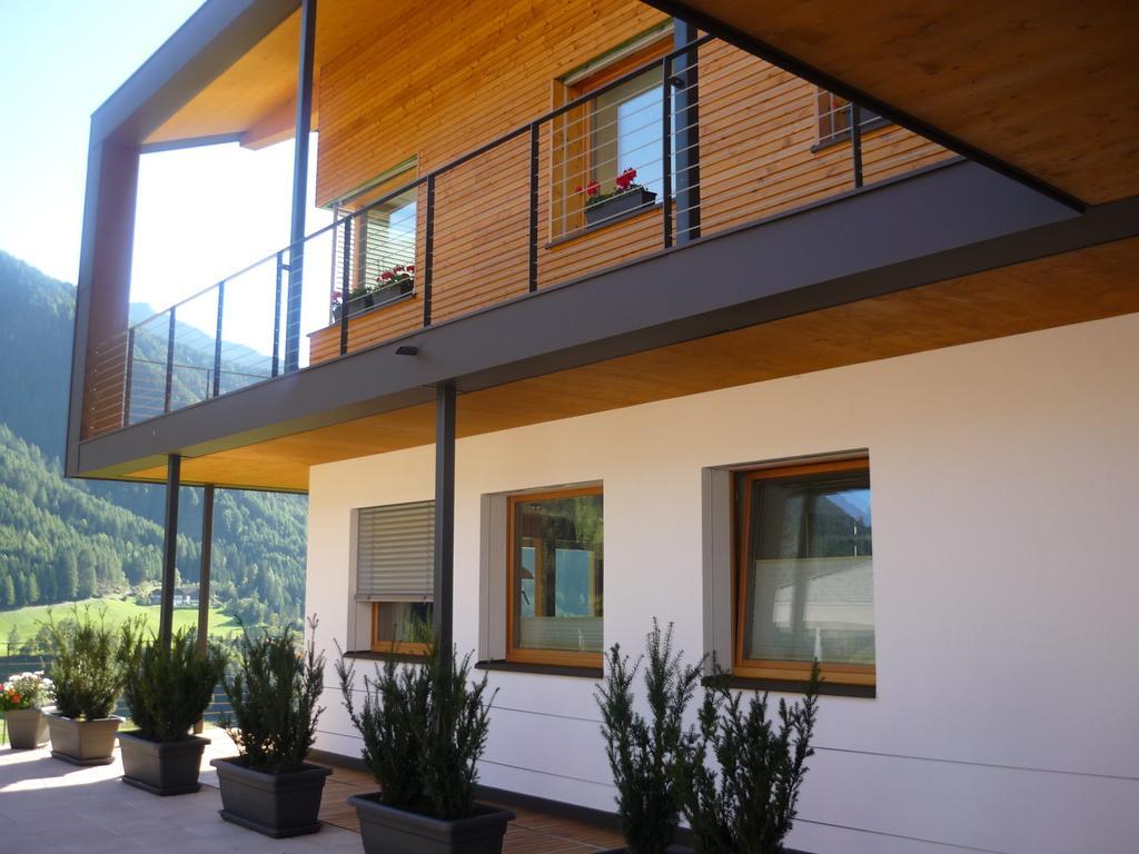 Peterwieshof Funes  Ruang foto